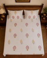 Gulnaar king bedsheet with 2 pillow covers
